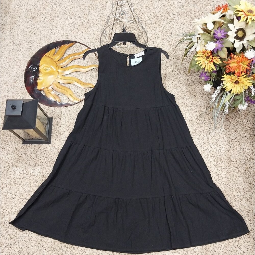 3143 Size Large G Y K Black Tiered Dress. - Picture 1 of 5